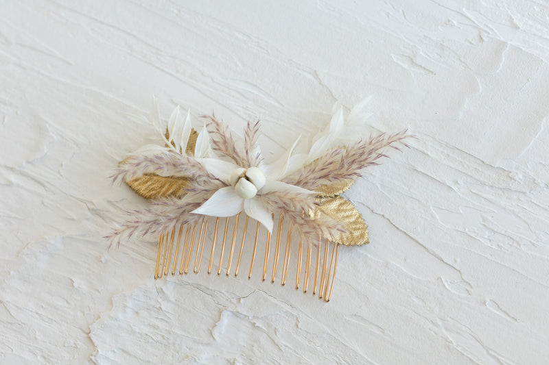 Avery Floral Hair Comb