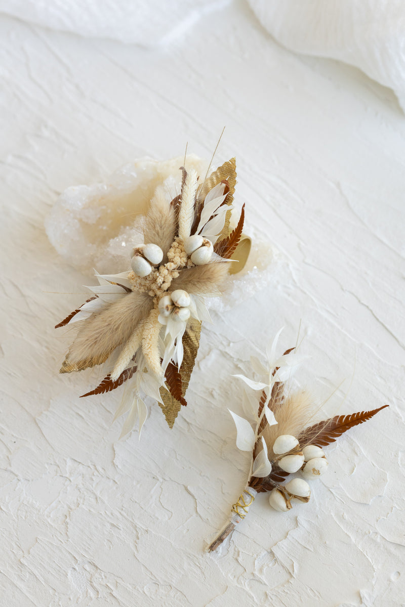 Amelia Dried Floral Boutonniere